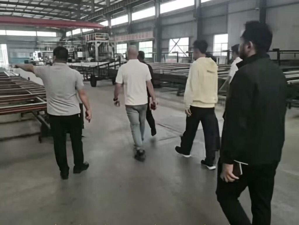 Uzbek Client from Tashkent Visits Shinedon: Sunroom & Door/Window Product Inspect Shinedon CEO accompanies Uzbek client to visit sunroom production workshop