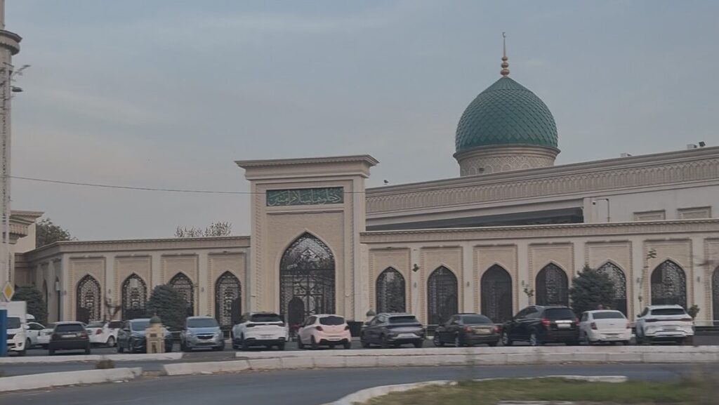 Shinedon CTO Lü Peng Tashkent sunroom project on-site survey, Uzbekistan Central Asia market